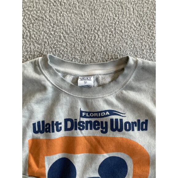 Walt Disney World Vault Collection 50 Sweatshirt Men Small Mickey Gray 70s Retro - Picture 5 of 16